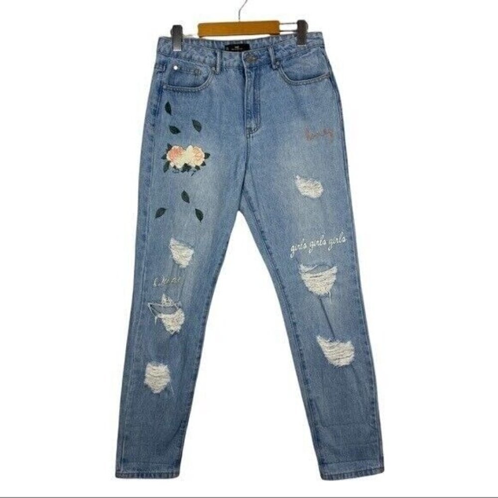 MISSGUIDED Riot Light Wash High Waist Distressed Mom Jeans Graphic Print US 6
